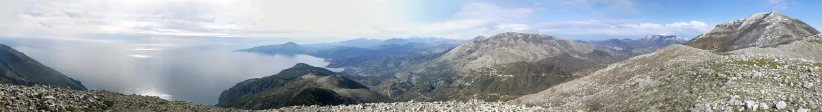 Come muoversi a Maratea senza auto? Mezzi pubblici e taxi boat